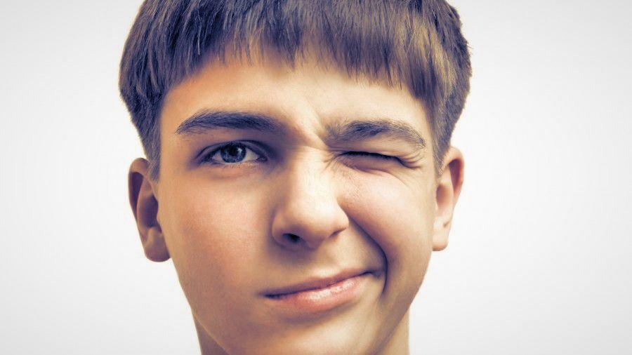 Tourette Sendromu Nedir