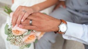 Evlilikte Güven İnşası: İlişkide Güveni Artırmak Ve Sadakati Sağlamak